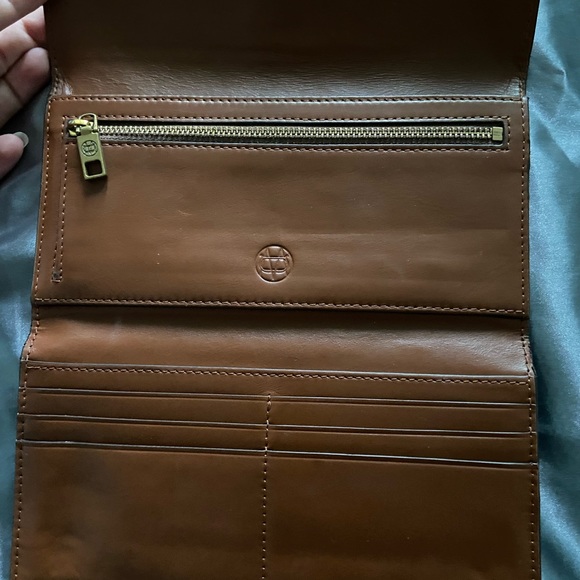 Massimo Dutti wallet - Picture 2 of 3